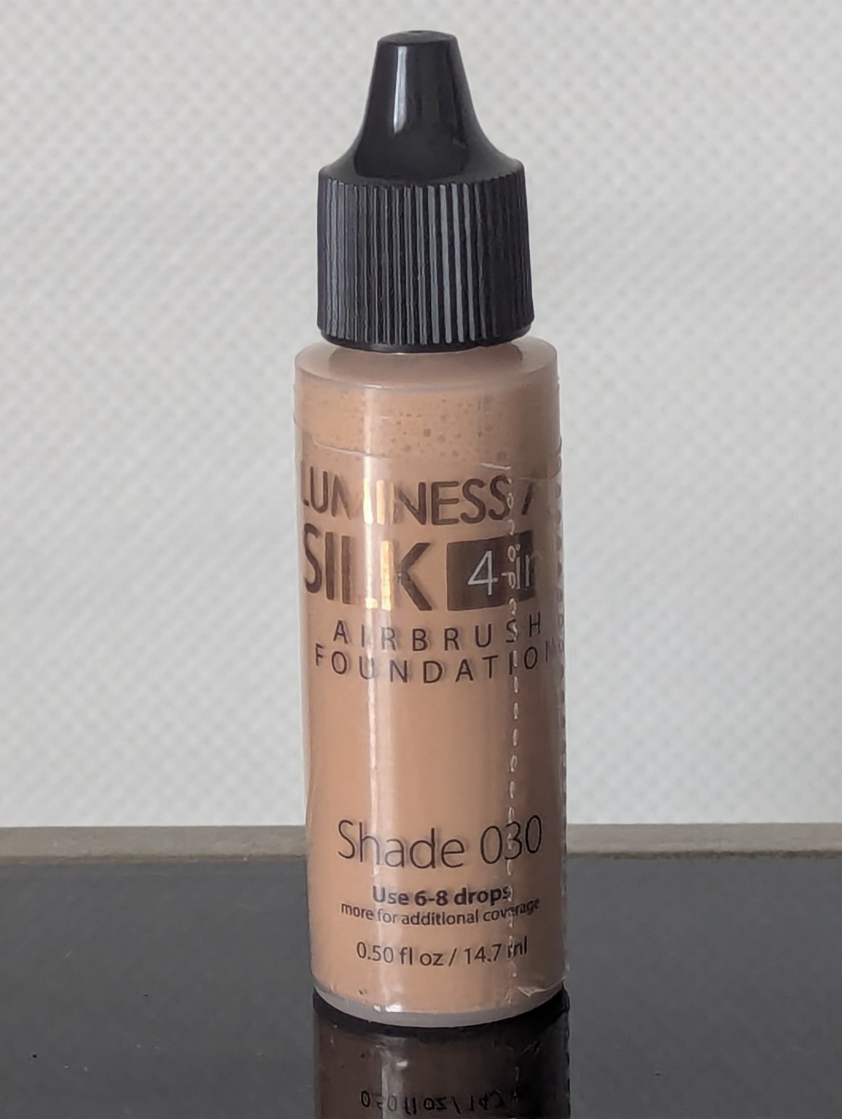 Luminess Silk 4-1 Water Based Airbrush Foundation Makeup Sealed Shade 030