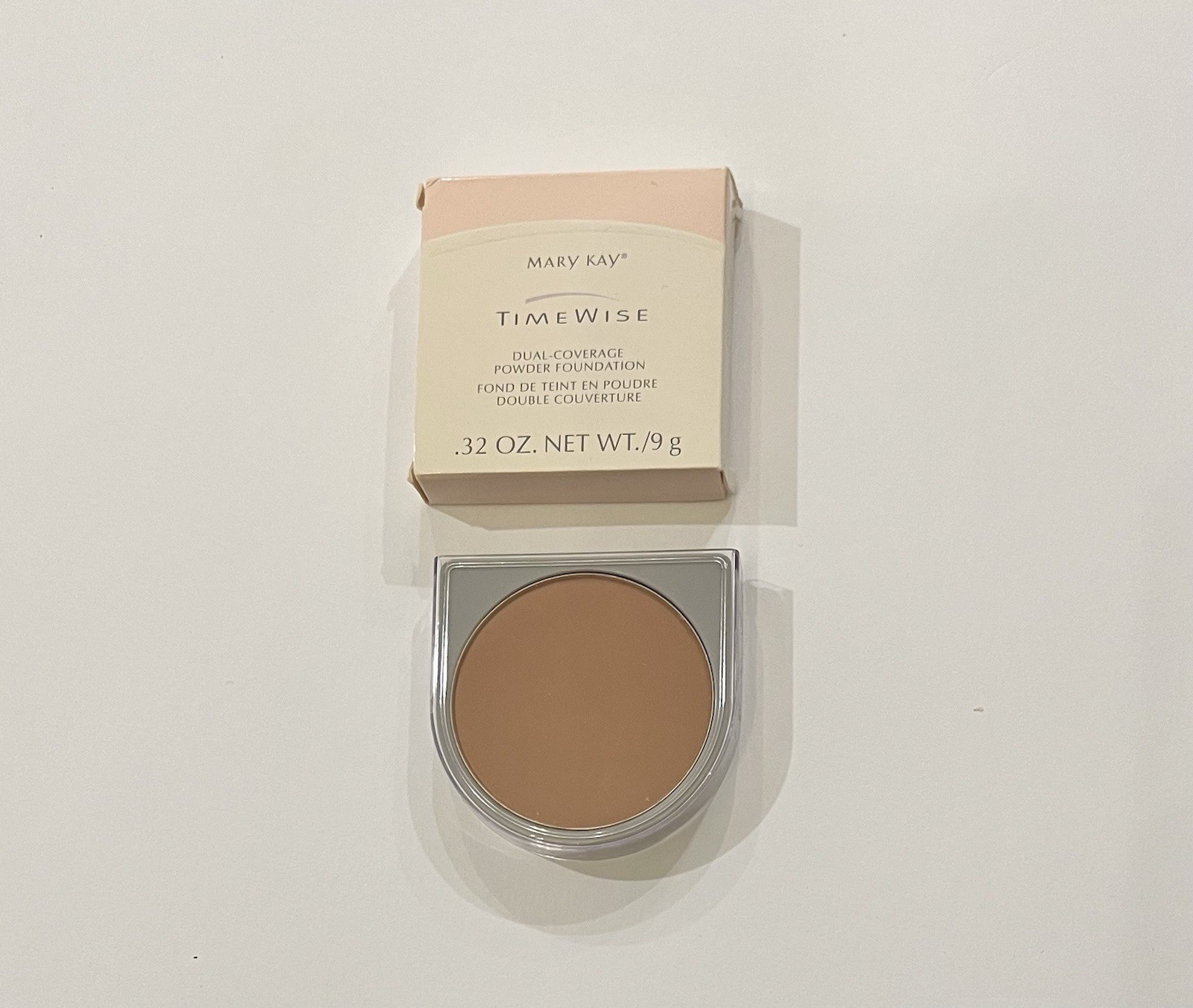 Mary Kay Time Wise Dual Coverage Powder Foundation Bronze 607