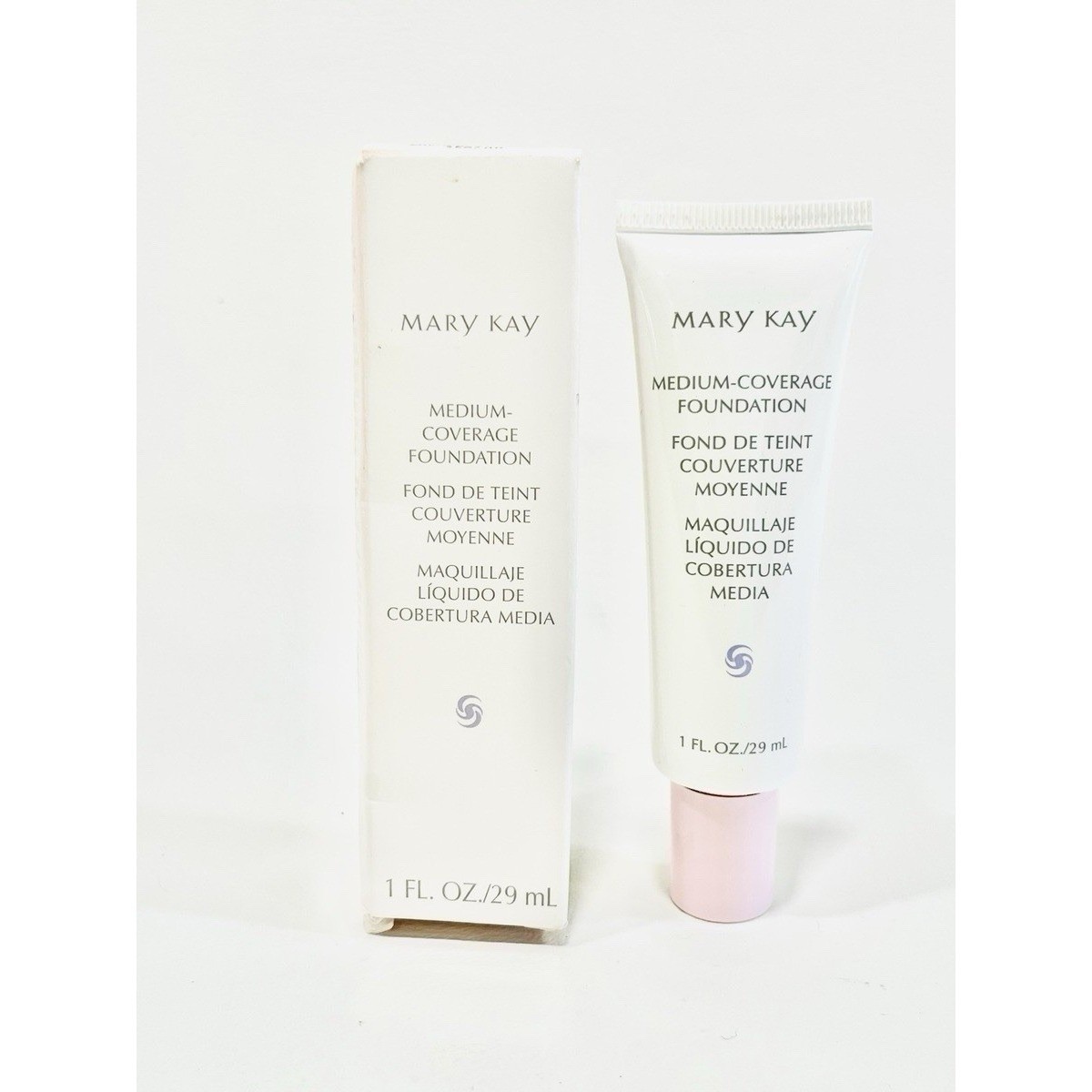 Mary Kay Discontinued Medium Coverage Foundation Ivory 204 #355300 Pink Cap NIB