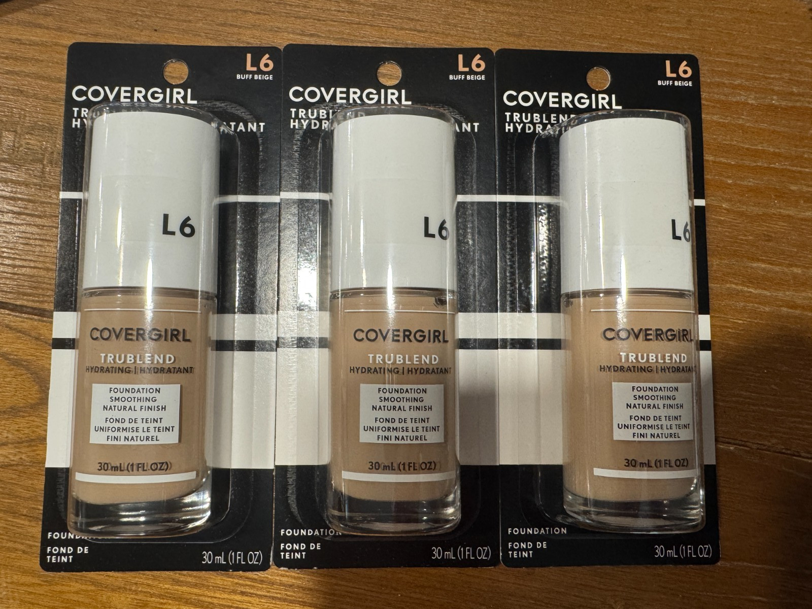 Lot Of 3 CoverGirl TruBlend HYDRATING Liquid Makeup L6 Buff Beige FOUNDATION NEW