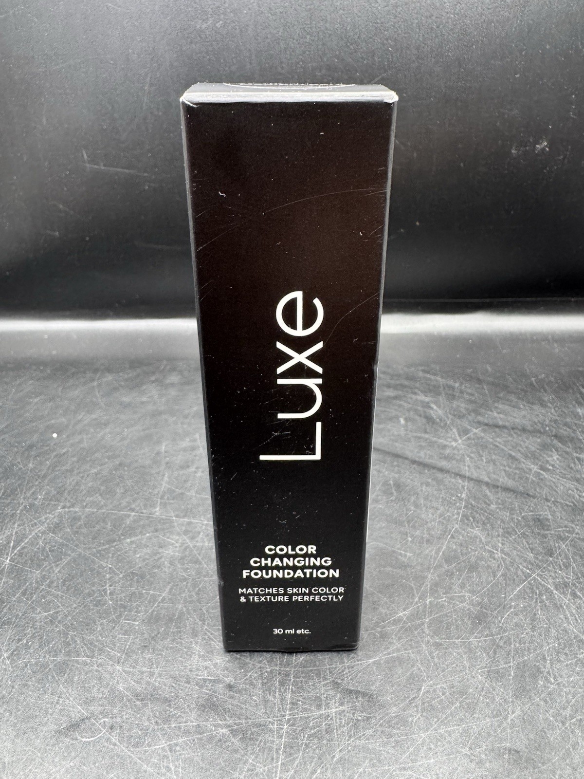Luxe Research Color Changing Foundation for Women – 30 mL Medium -Dark skin tone