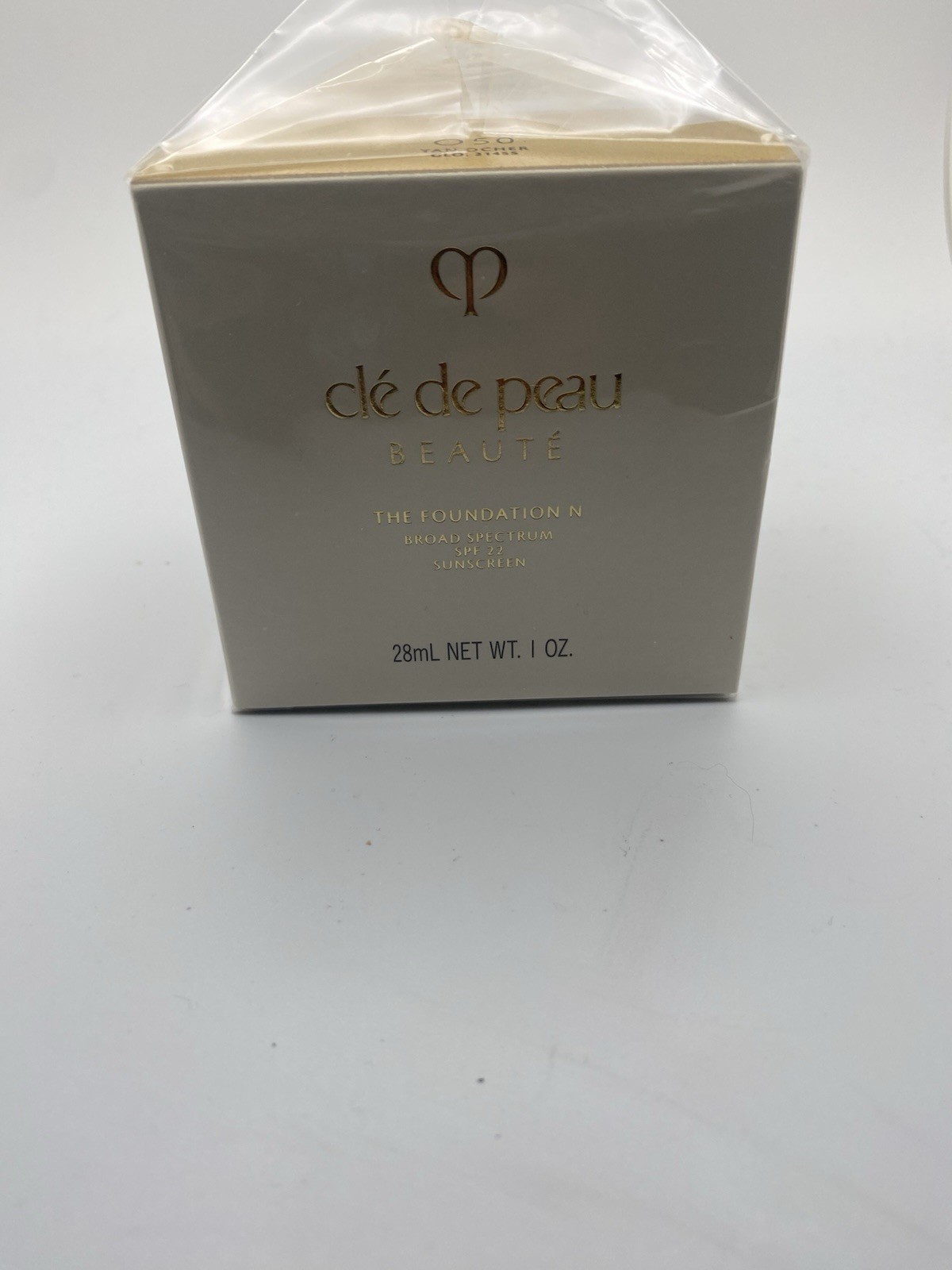 Cle de Peau Beaute The Foundation #050 Tan Ocher $285 Retail NIB