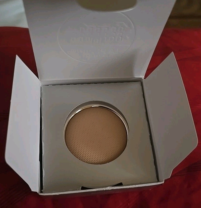 La Prairie Refill Foundation