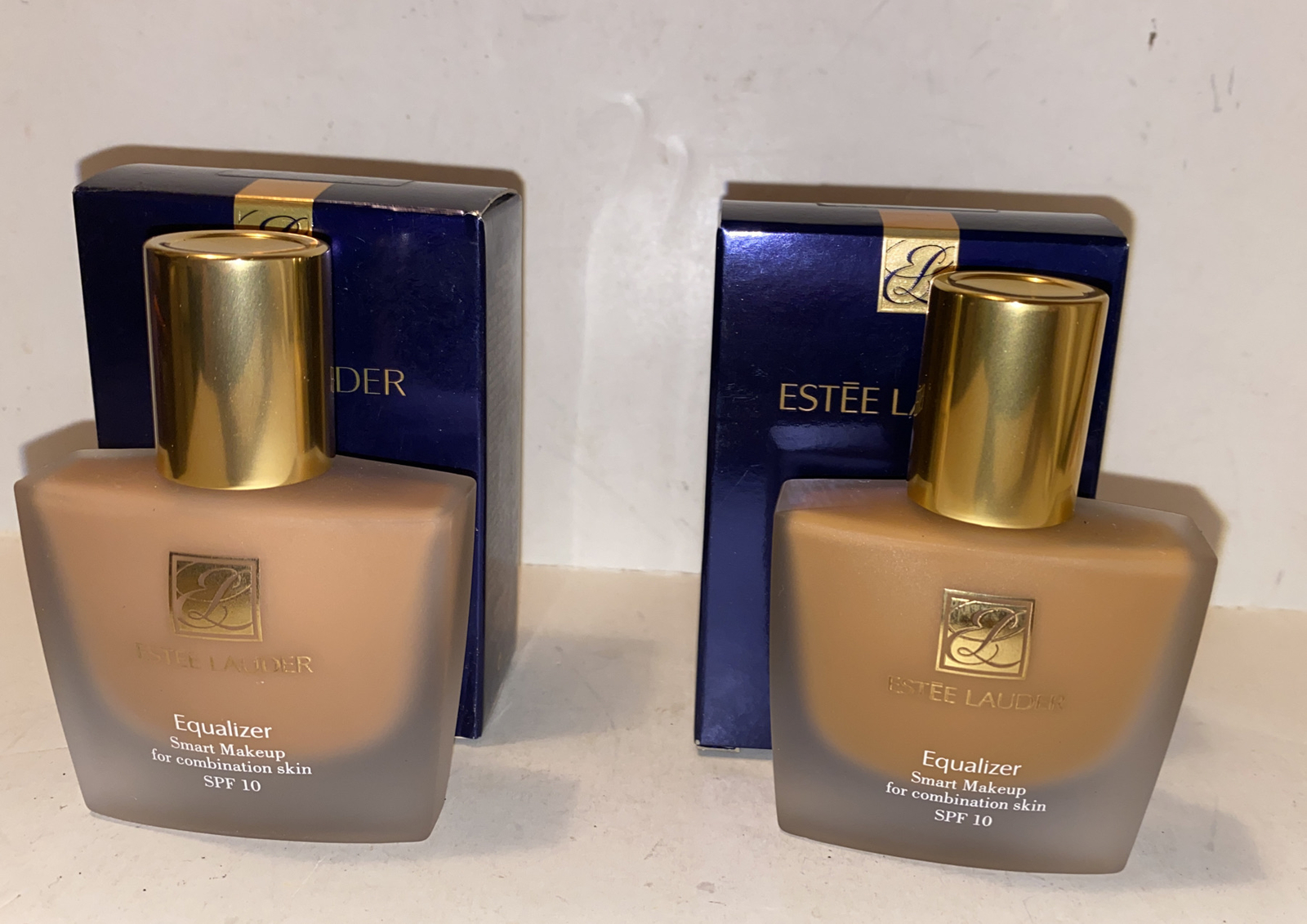 Estee Lauder Equalizer Smart Makeup (Select Color) 1 oz NIB