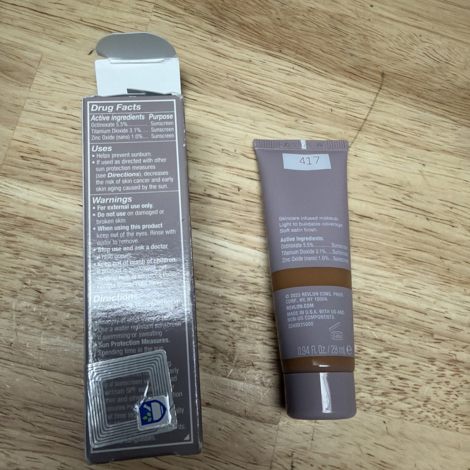 Revlon Illuminance Serum Tint 417 Warm Caramel SFP 15 Ginger Root Vitamin C, E