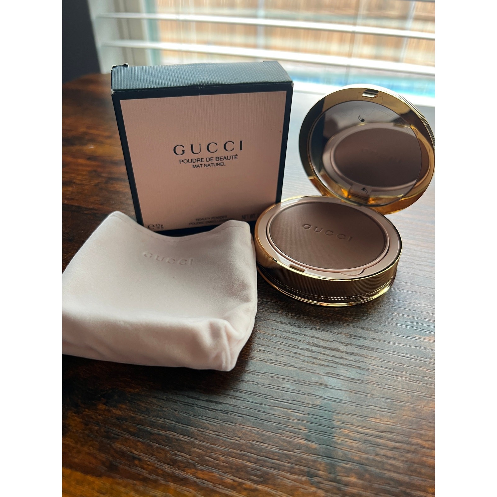 Gucci Poudre de Beauté Mat Naturel pressed face powder | Shade 13