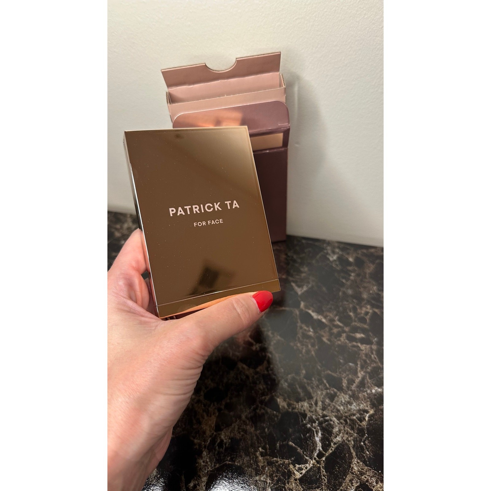 Patrick Ta Major Skin Crème Foundation and Finishing Powder Duo – Fair 2 Neutral