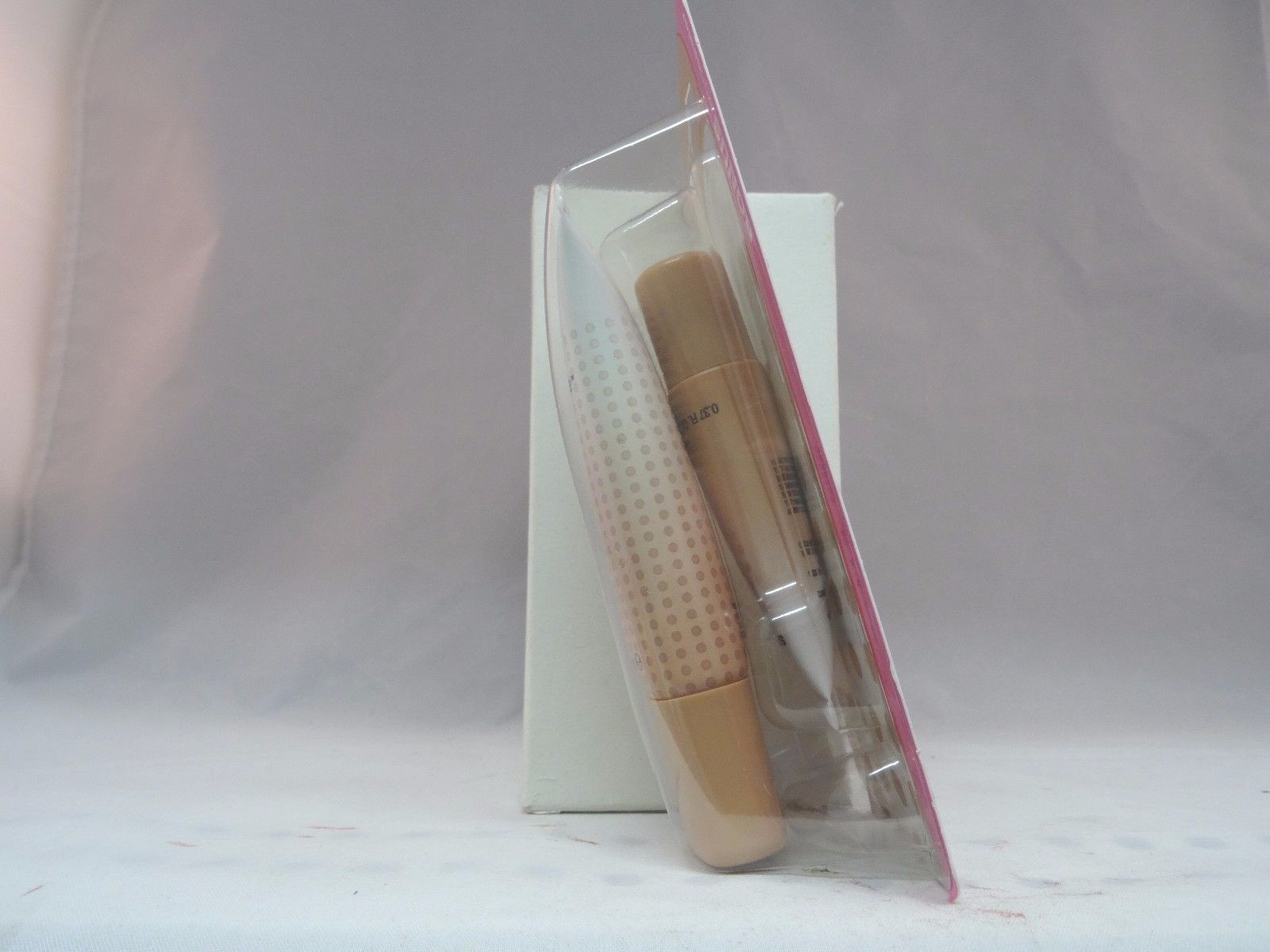 ALMAY SMART SHADE LIQUID MAKEUP WITH CONCEALER – #300 MEDIUM – NEW IN PACKAGE