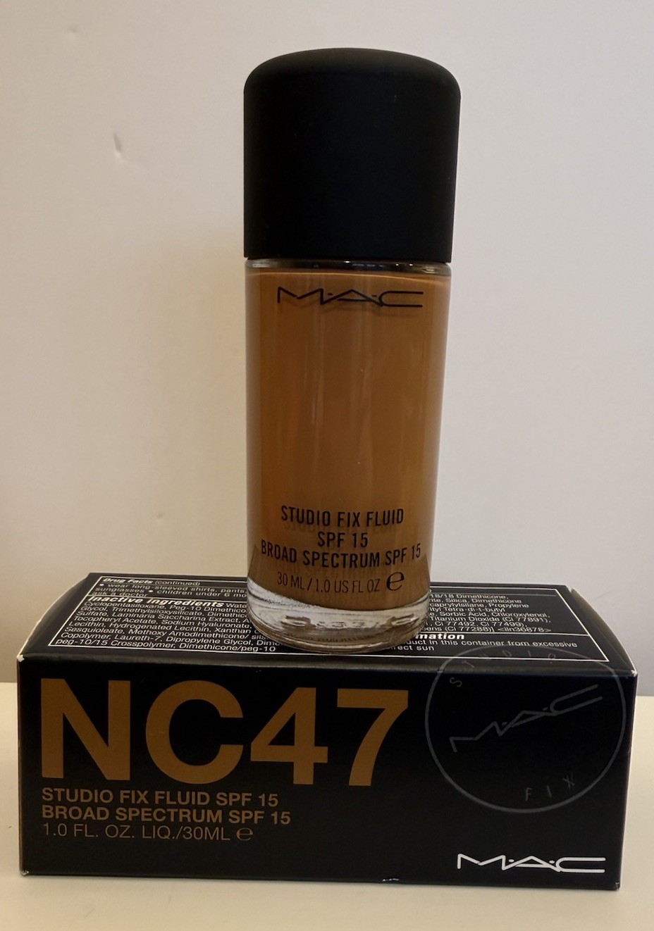 MAC Cosmetics Studio Fix Fluid SPF 15 Foundation NC47