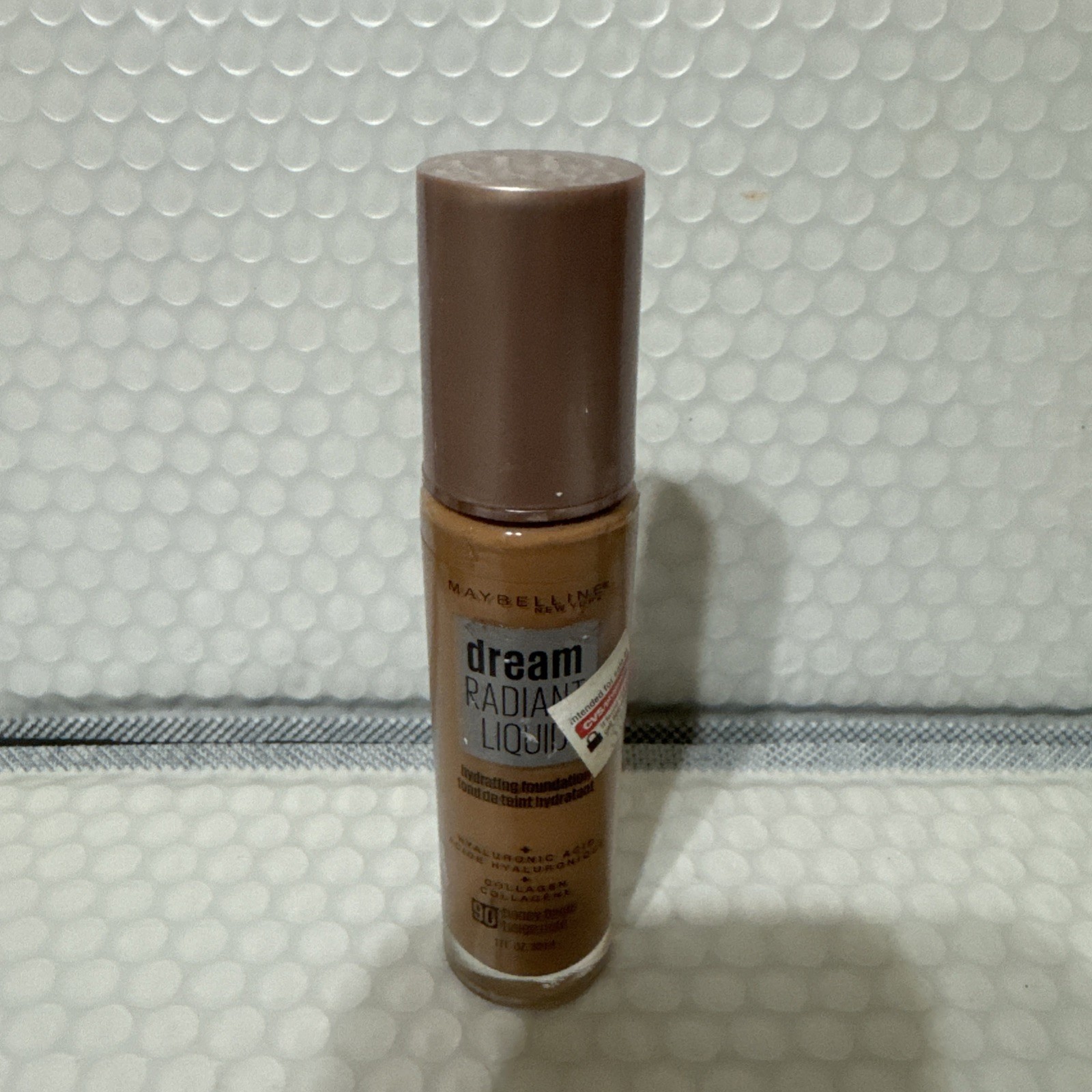 Maybelline Dream Radiant Liquid Foundation #90 Honey Beige