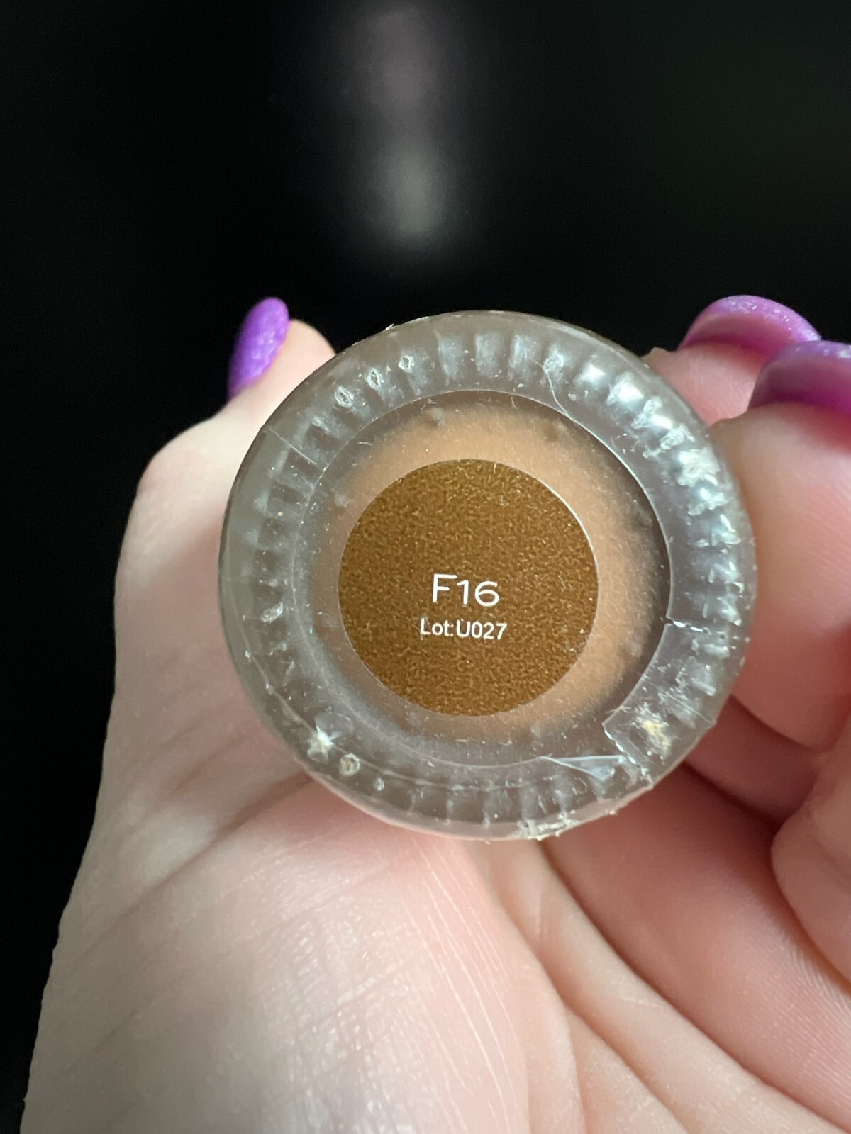 Makeup Revolution Conceal & Define Foundation, For Dark Skin Tones, F16