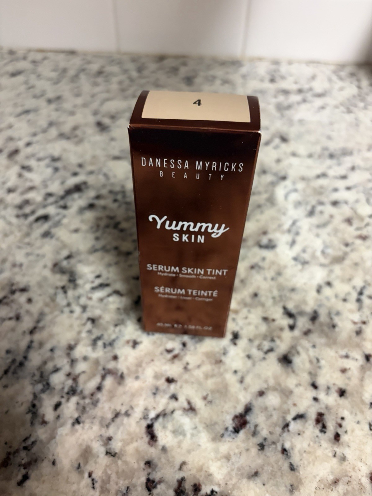 NIB New DANESSA MYRICKS Beauty YUMMY SKIN Skin Tint 1.58 fl oz Full Size