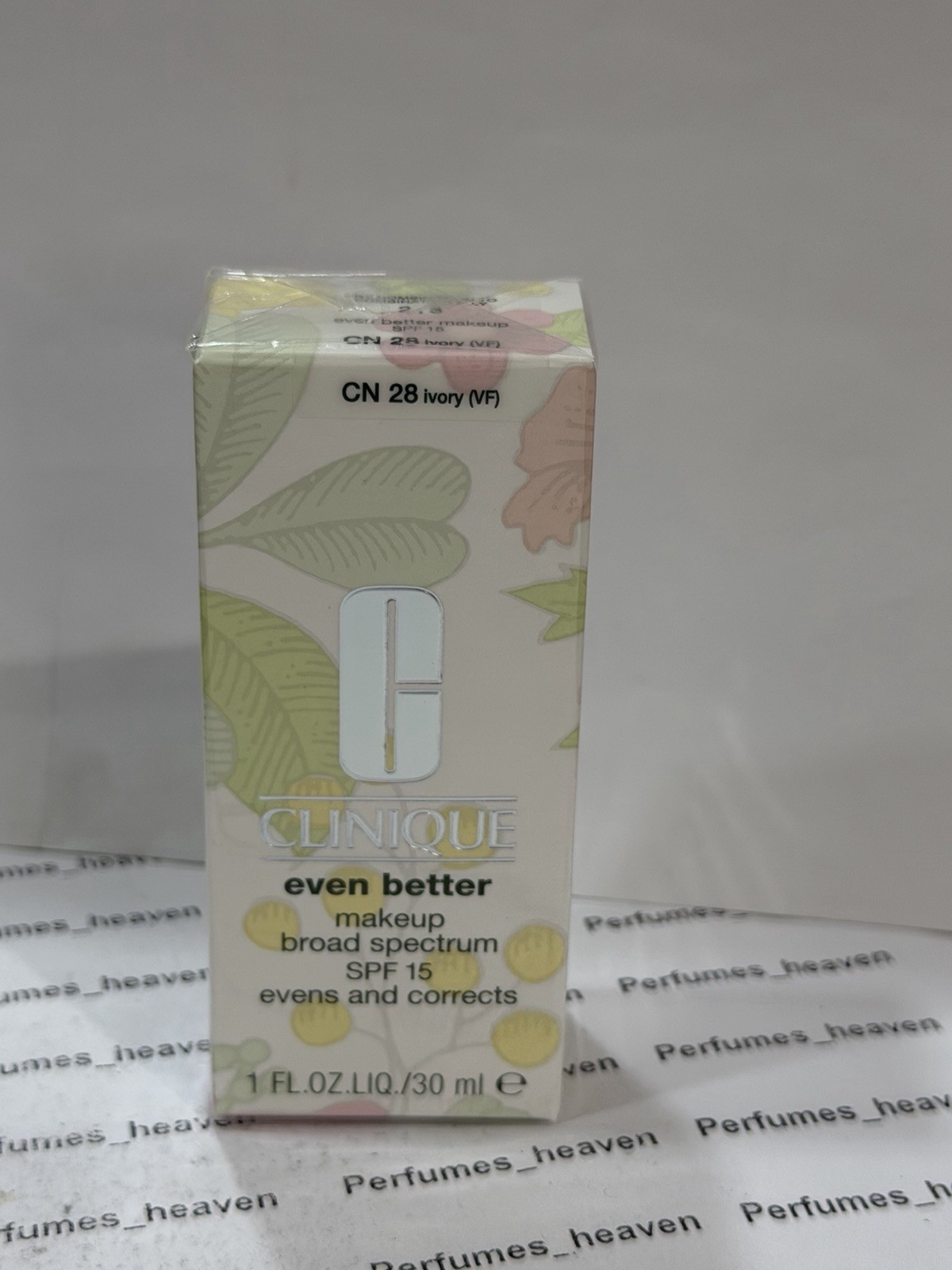 Clinique- Even Better Makeup Evens And Corrects – BS SPF 15 – CN28 Ivory – NIB