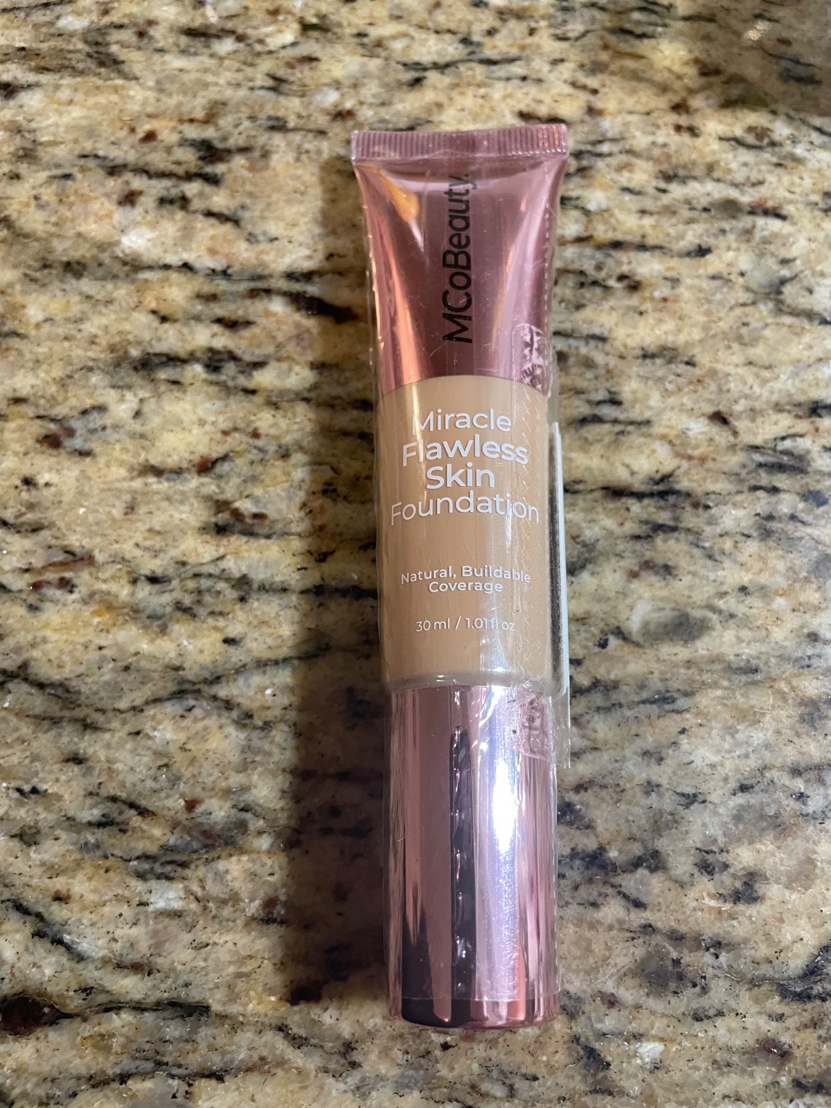 MCoBeauty Miracle Flawless Skin Foundation 4 Nude Beige Natural Buildable Cov…