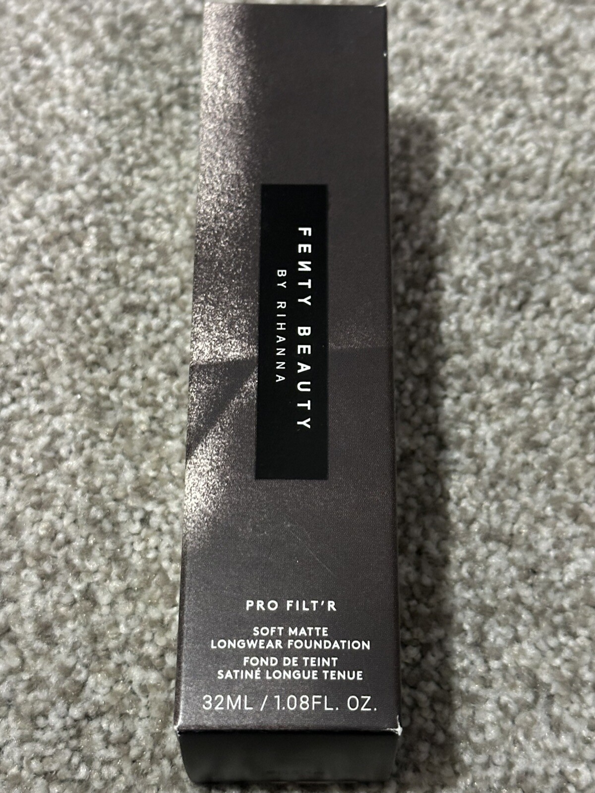 Fenty Beauty by – #200 (Light Medium With Cool Pink Undertones) see description