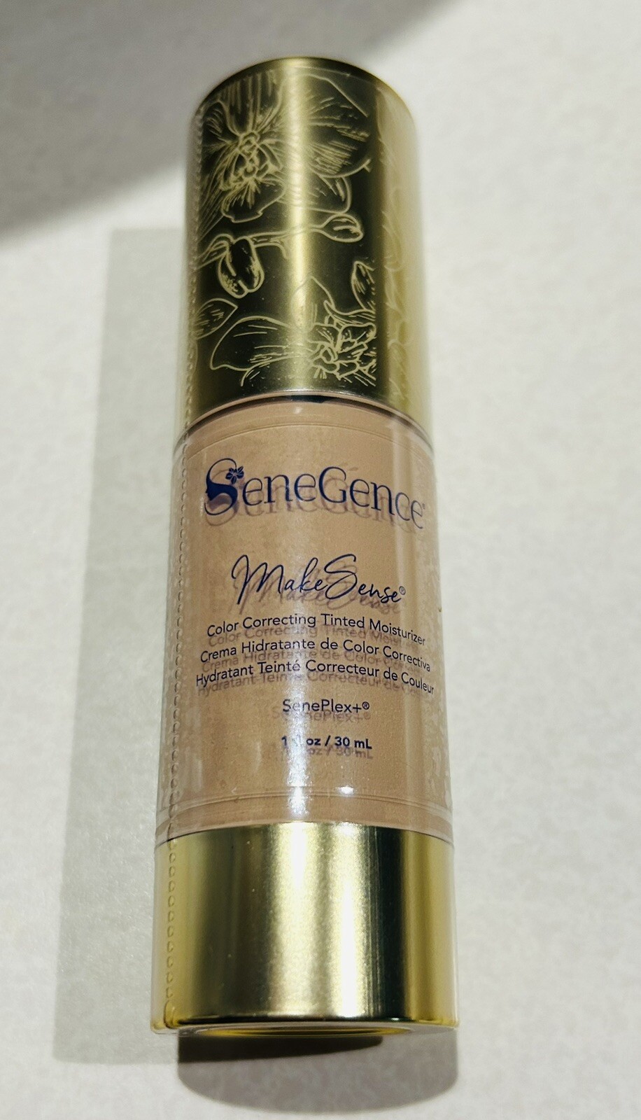 Senegence Makesense Tinted Moisturizer, Light To Medium Shade