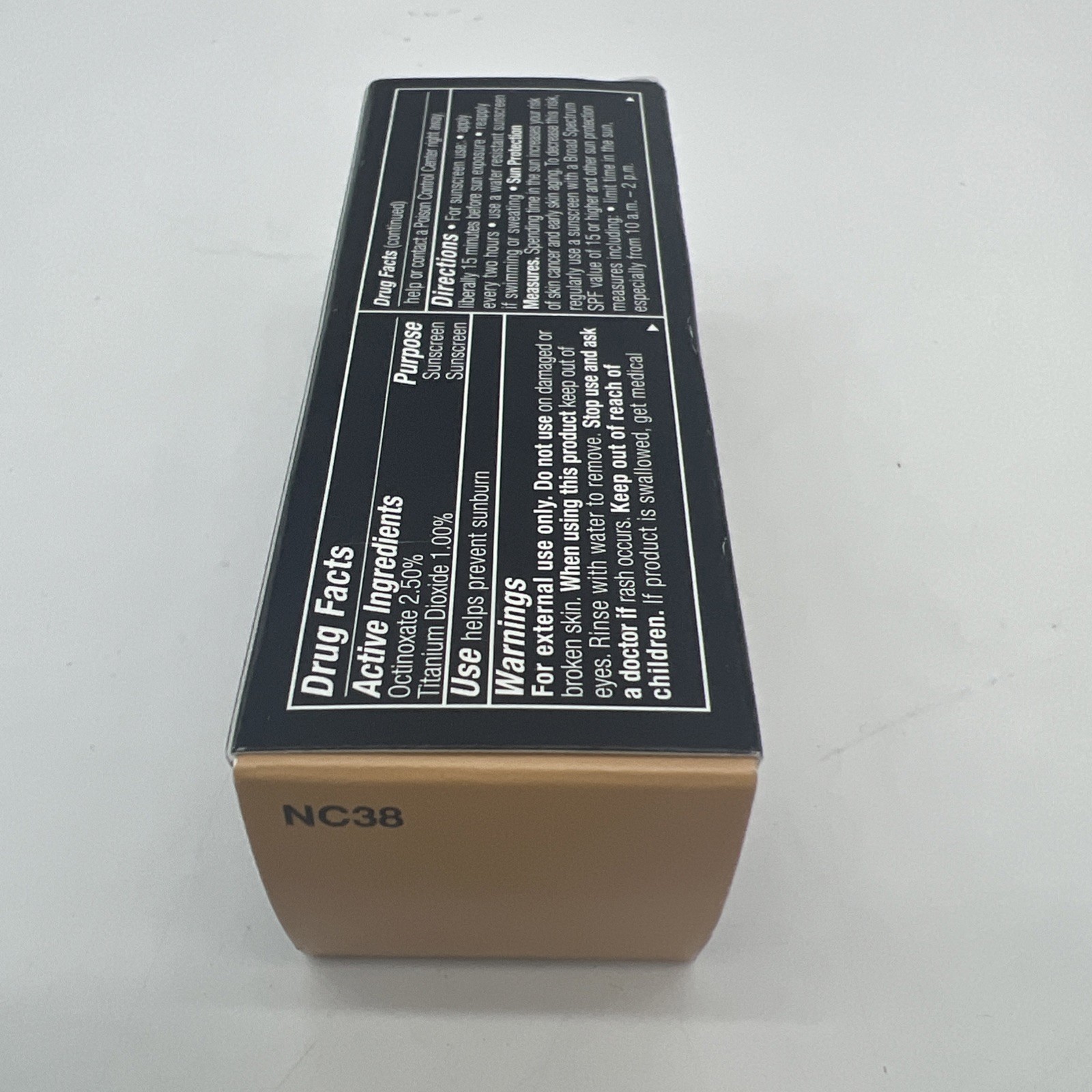 M·A·C Foundation NC38 -Studio Fix Fluid SPF15 Broad Spectrum 1.0FL. OZ LIQ/30ML