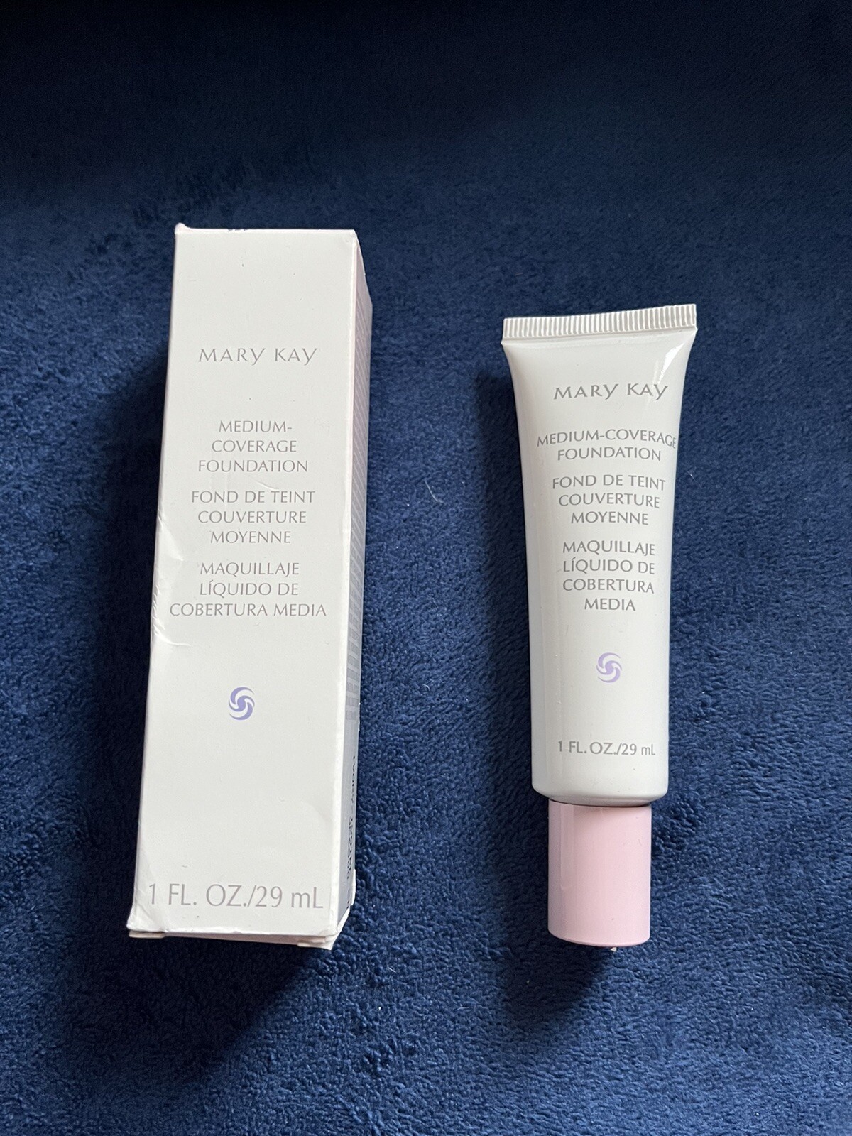 Mary Kay New Old Stock Medium Coverage Foundation Ivory 202 356800 Pink Cap