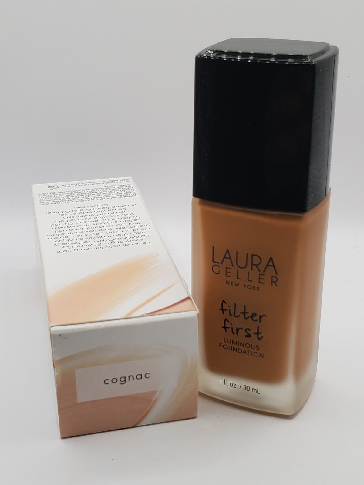 Laura Geller Filter First Foundation – Cognac | Smooth Blurring Coverage