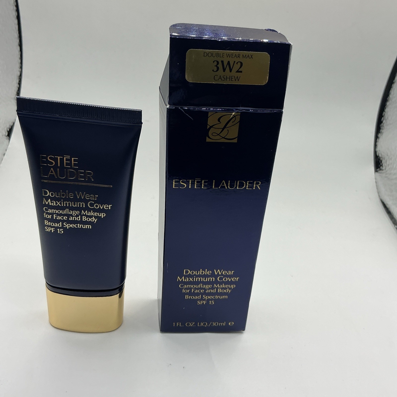 Estee lauder Double Wear Maxium Cover Camouflage SPF 15 3W2 CASHEW