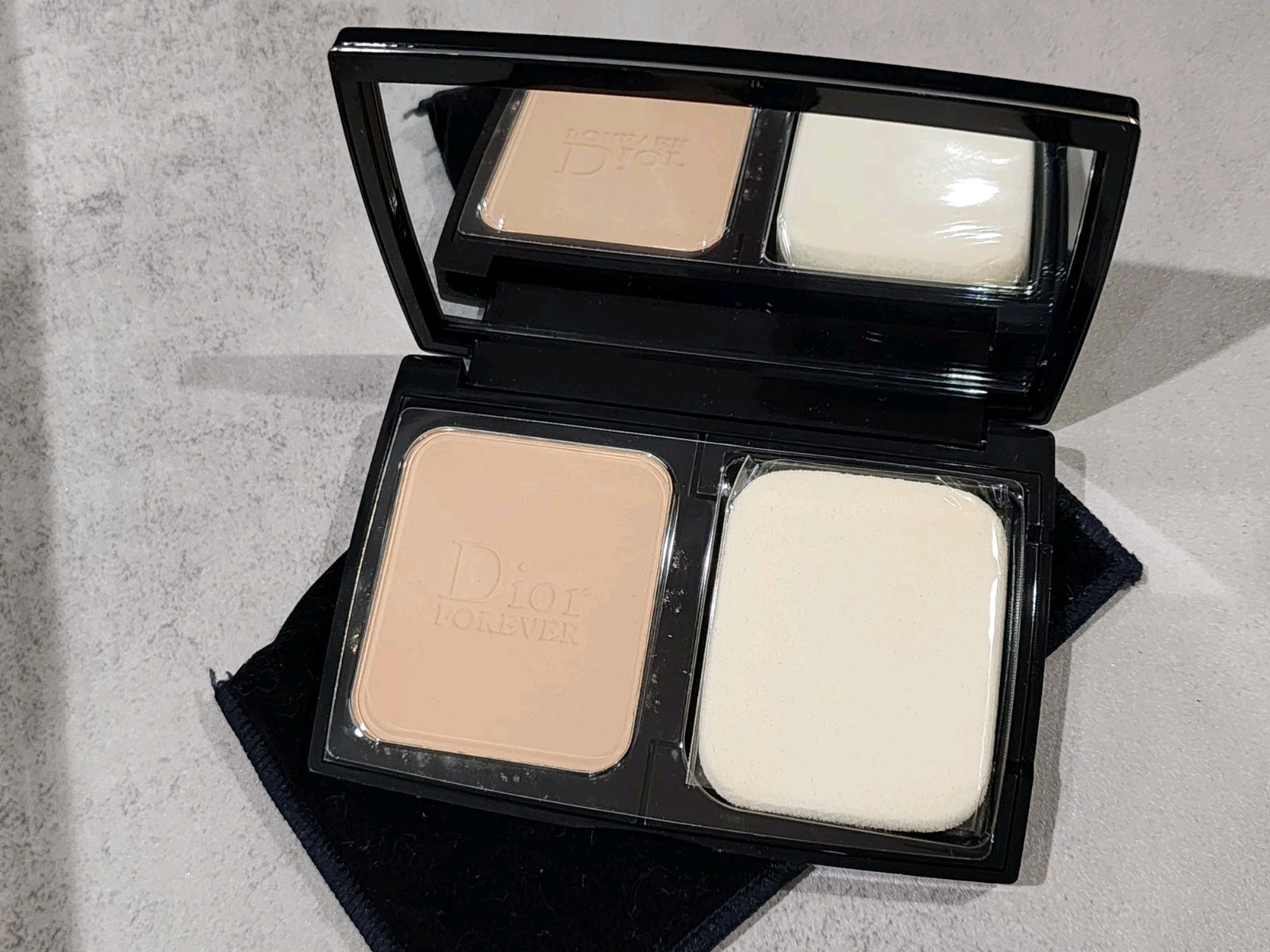 Dior Diorskin Forever Extreme Control 030 Matte Powder RARE 0.31oz NEW