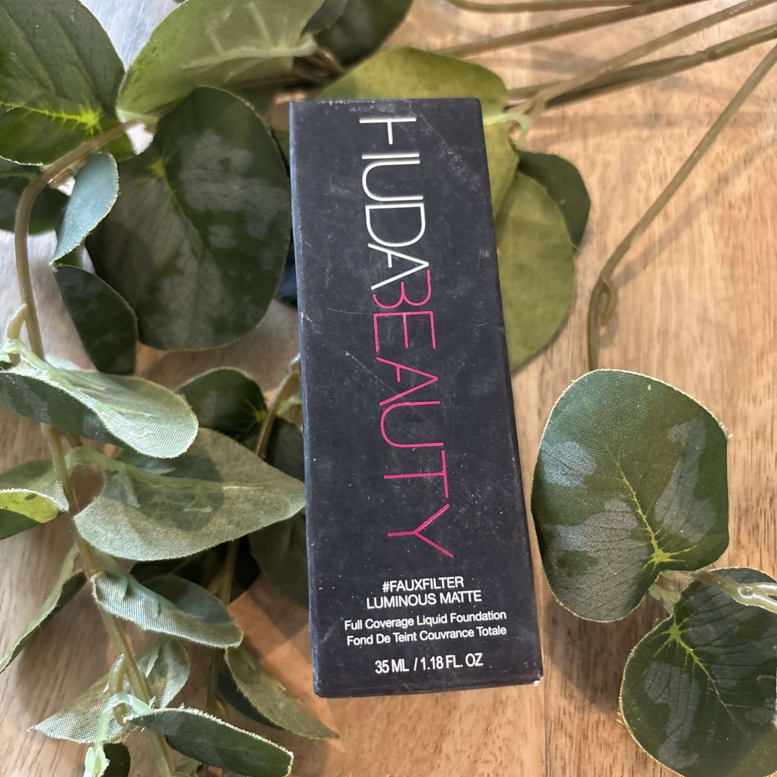 Huda Beauty FauxFilter Luminous Matte Liquid Foundation Lava Cake 590R