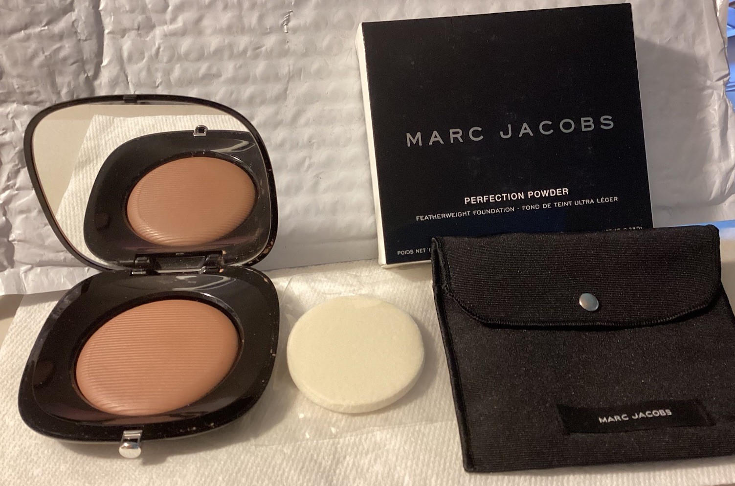 Marc Jacobs Perfection Powder Featherweight Foundation 800 Deep Cocoa NEW IN BOX