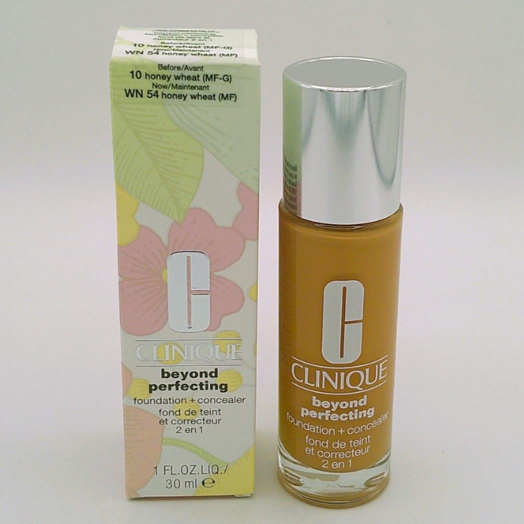 Clinique Beyond Perfecting Fond de Teint WN 54 HONEY WHEAT 30ml *NEW IN BOX*