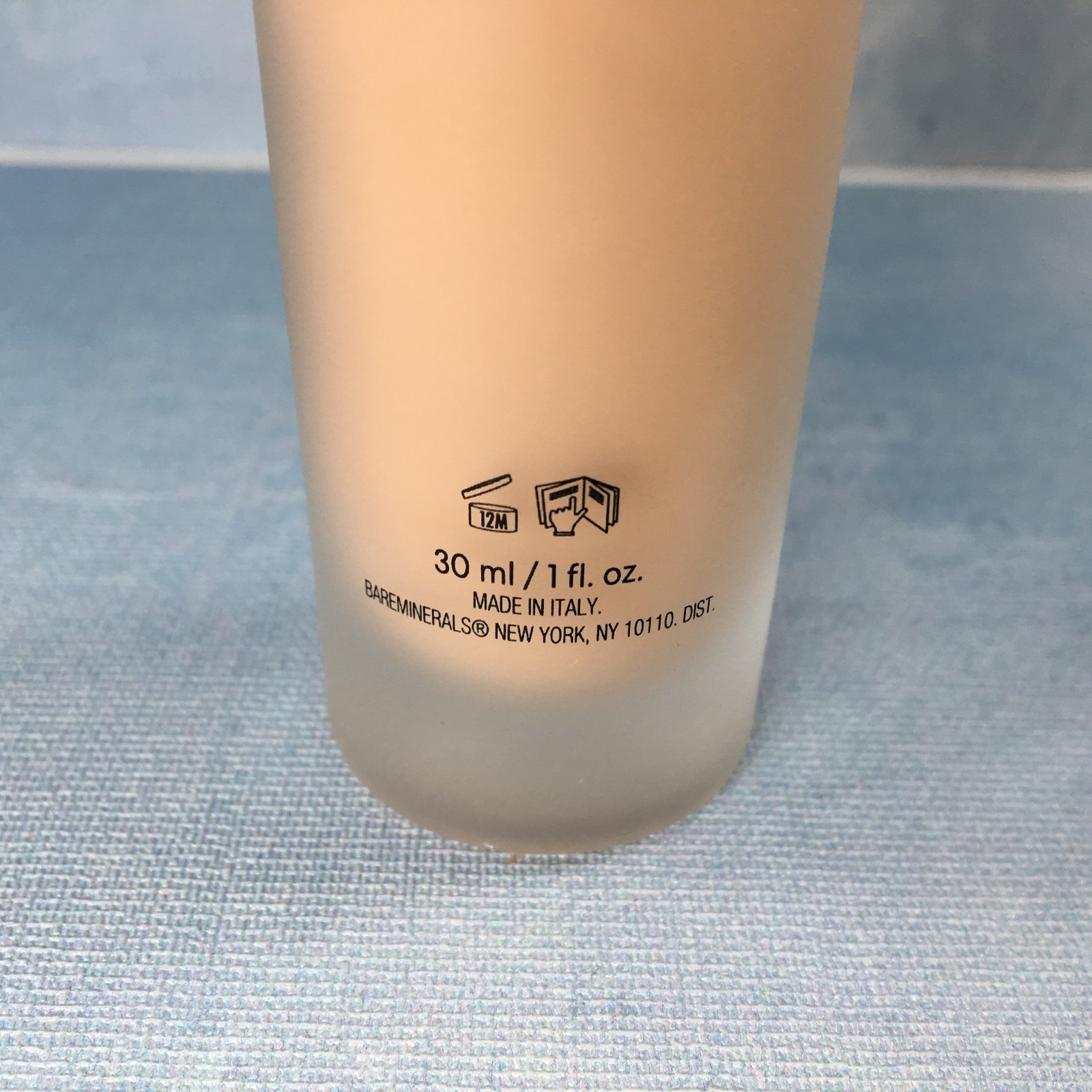 bareMinerals BarePro Liquid Foundation Light 21 Cool, 1 oz, SPF 20, 7/2026