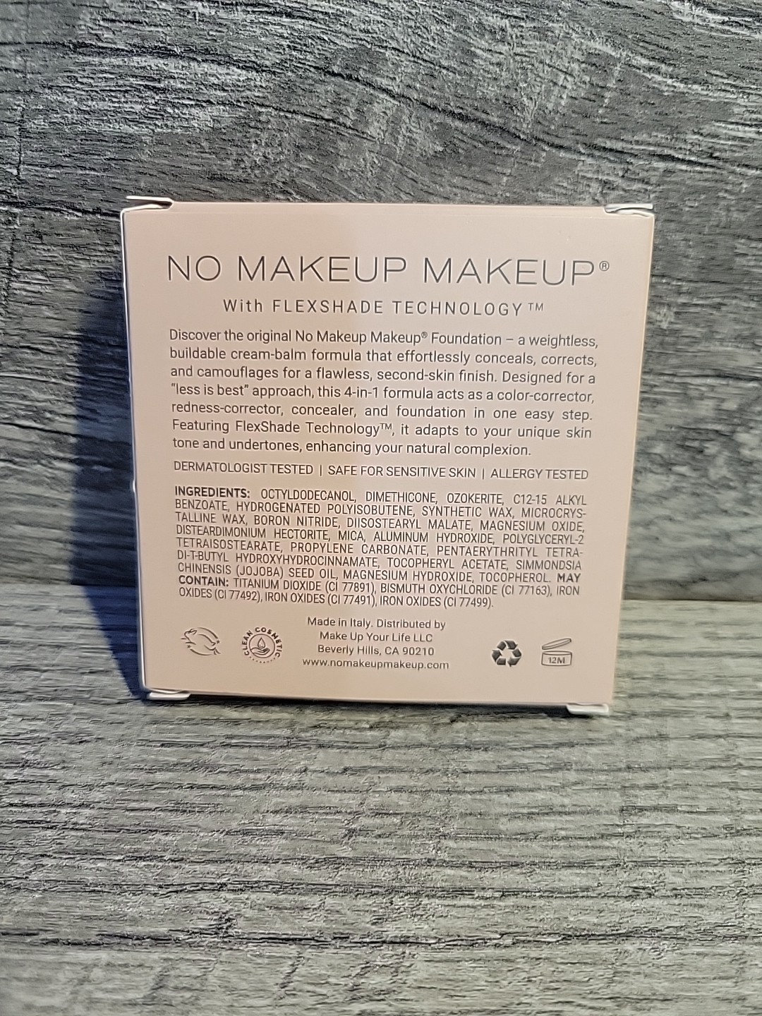 The Original NO MAKEUP MAKEUP Foundation W/ Sponge Medium New