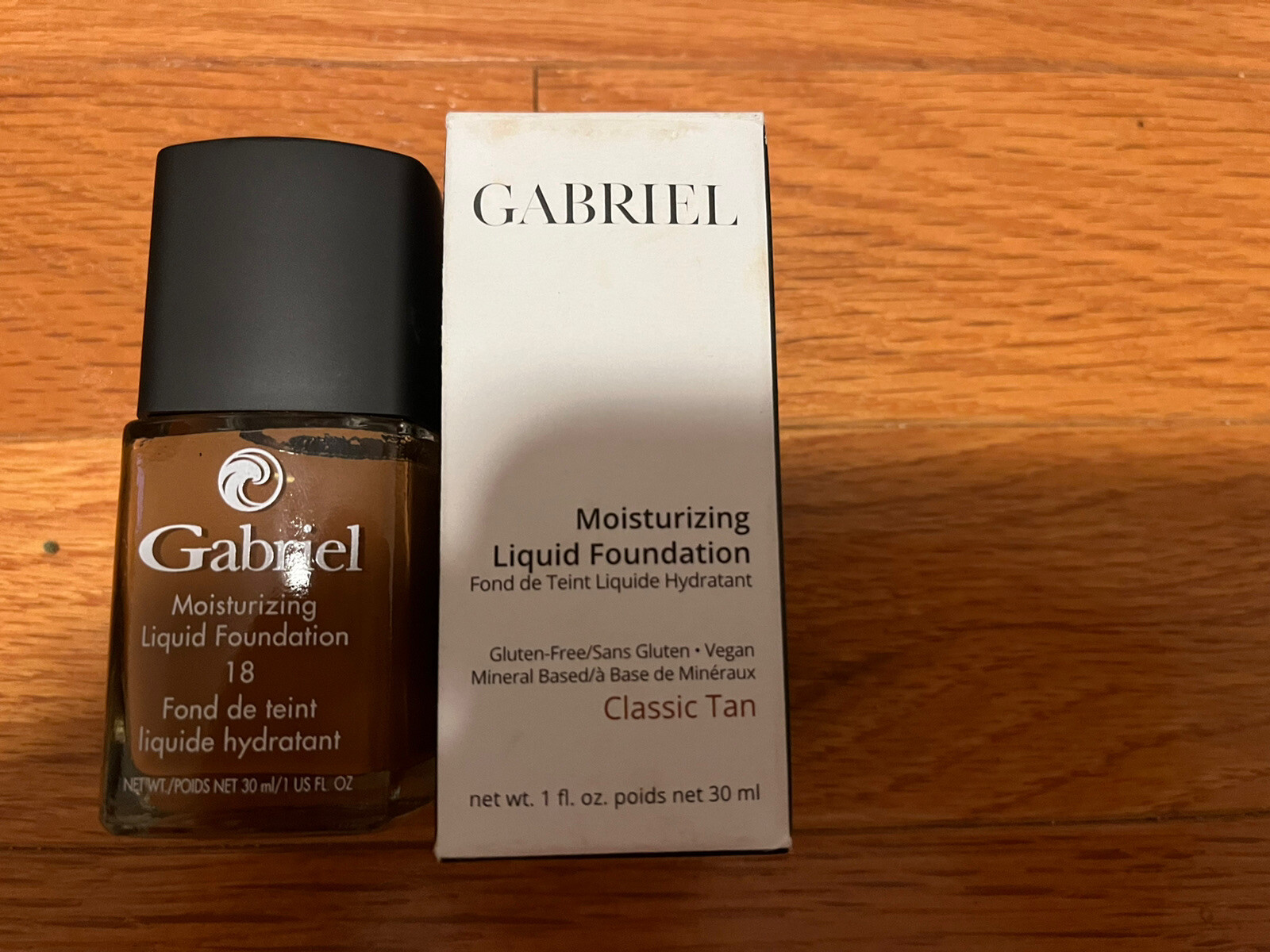 GABRIEL Cosmetics Moisturizing Liquid Foundation Cruelty Free 1oz Classic TAN