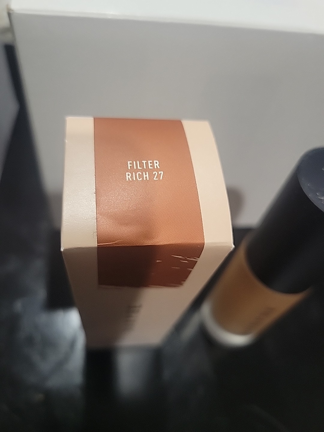 Morphe Filter Effect Soft-Focus Liquid Foundation – Filter Rich 27