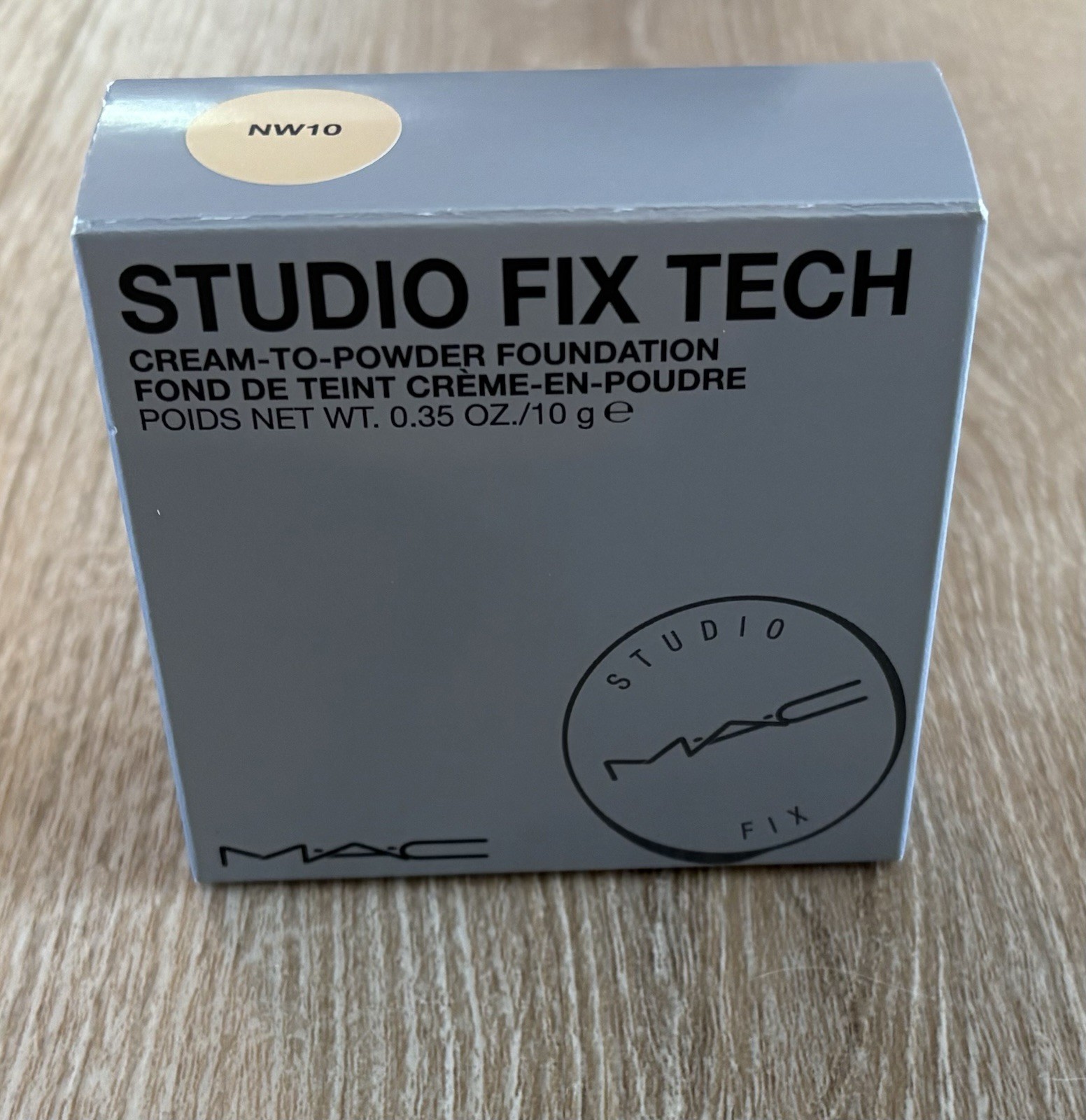 M.A.C / MAC STUDIO FIX TECH CREAM TO POWDER FOUNDATION NW10 FULL SIZE NIB NEW